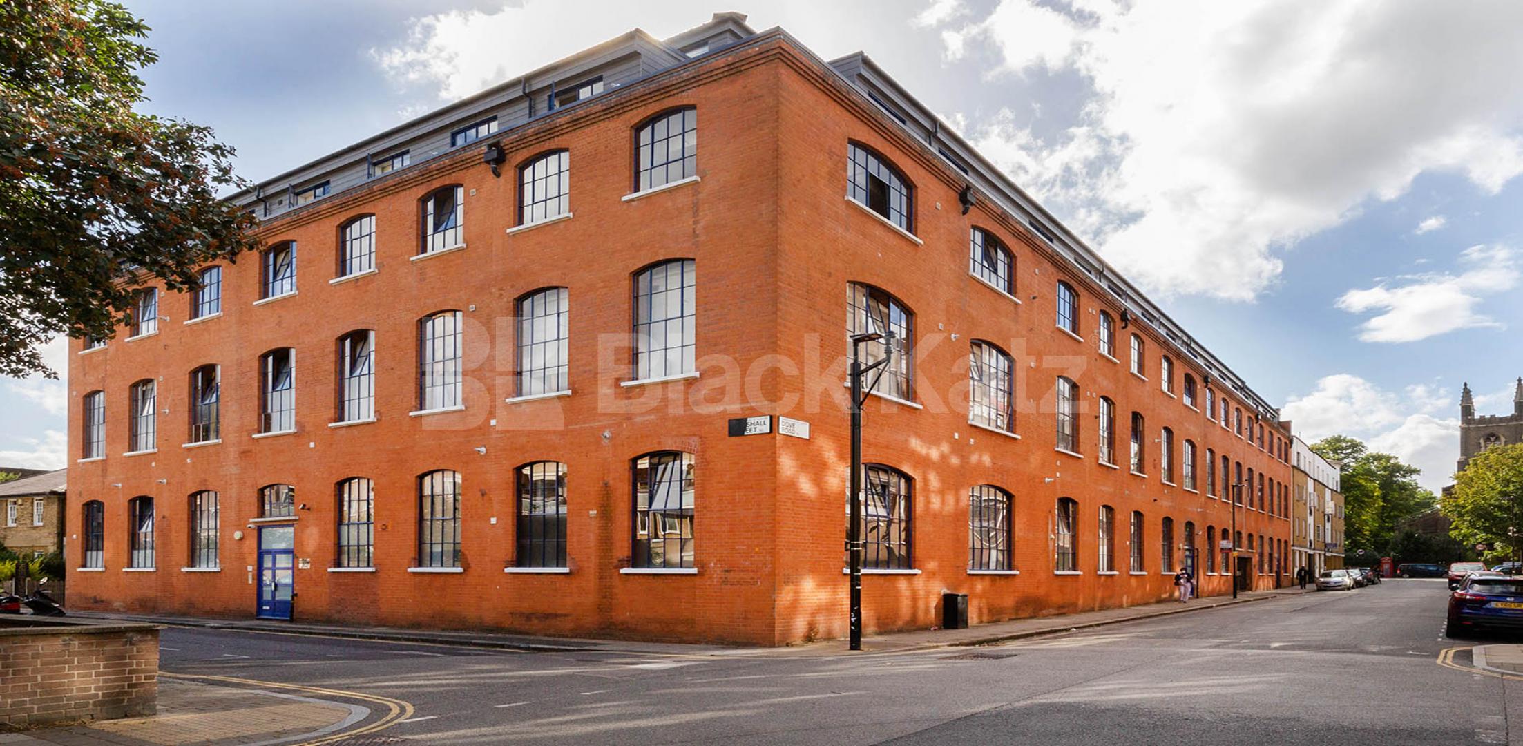 			2 Bedroom, 1 bath, 1 reception Apartment			 Dove Road, CANONBURY-ISLINGTON